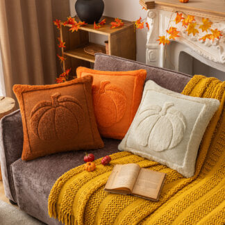 Plush Pumpkin Leaf Cushion Cover – Autumn Faux Fur Pillow Case 18x18 Inc