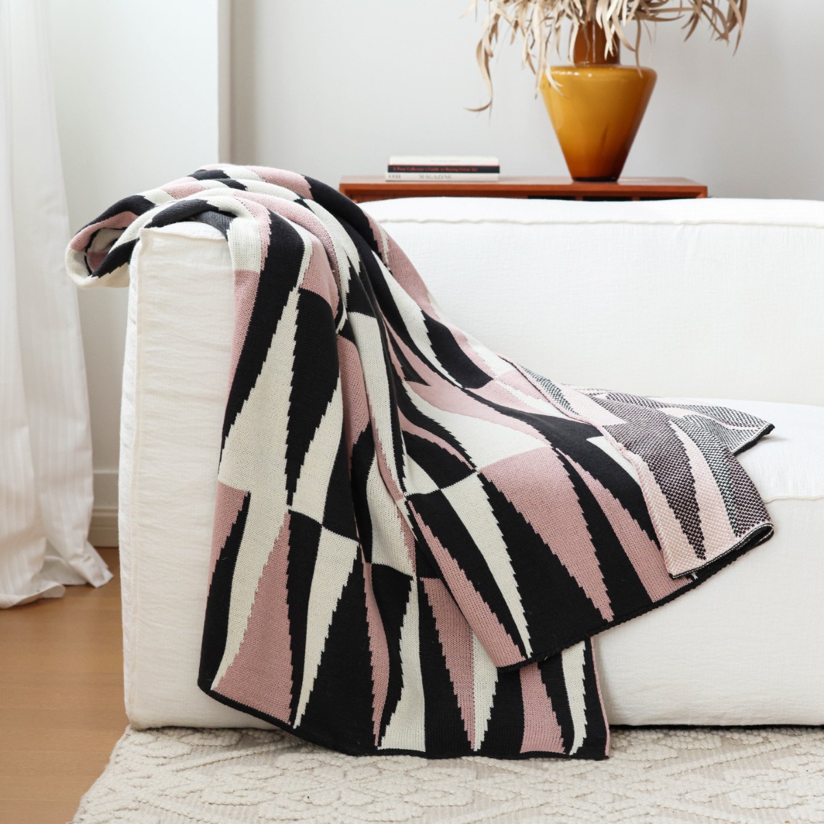 Cozy Geometric Weighted Throw Blanket - Perfect for Fall & Winter - Image 5