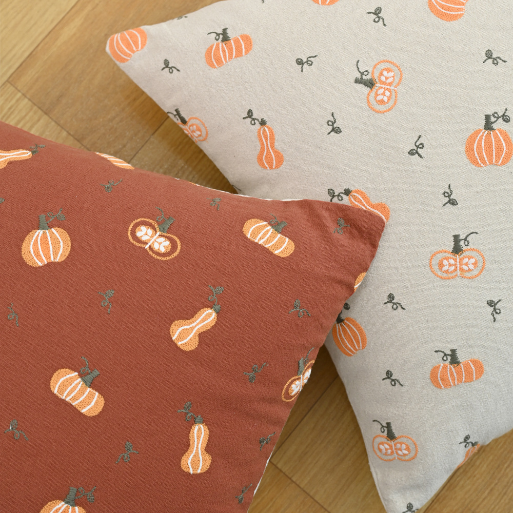 Embroidered Pumpkin Pillowcase - Festive Autumn Decor - Image 5
