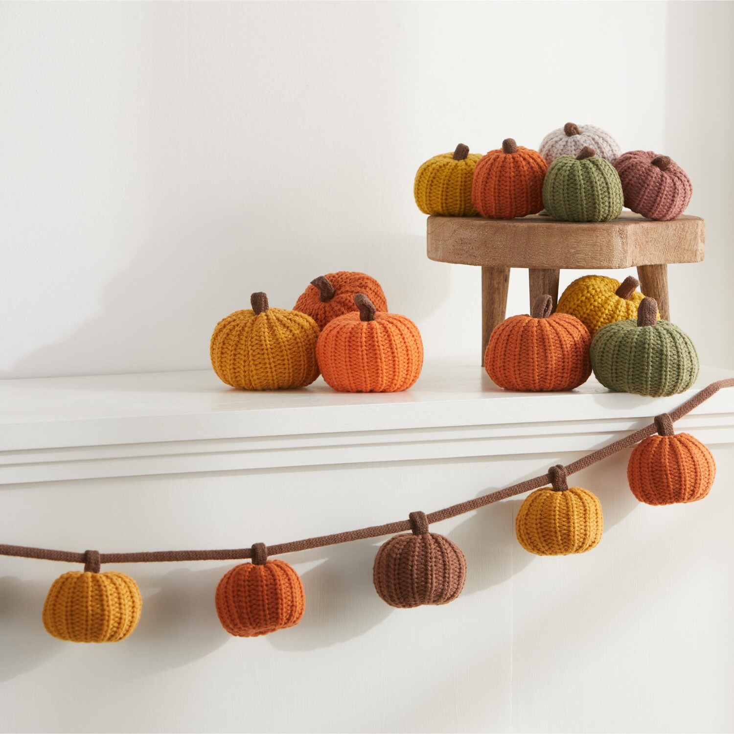 Knit Pumpkin Garland – Cozy Fall Decor Banner - Image 3