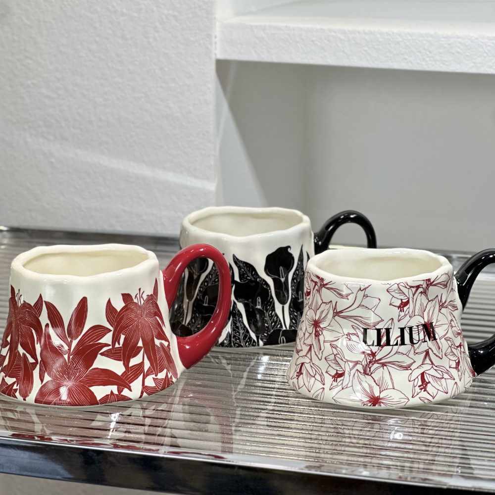 Elegant Calla Lily Ceramic Coffee Mug
