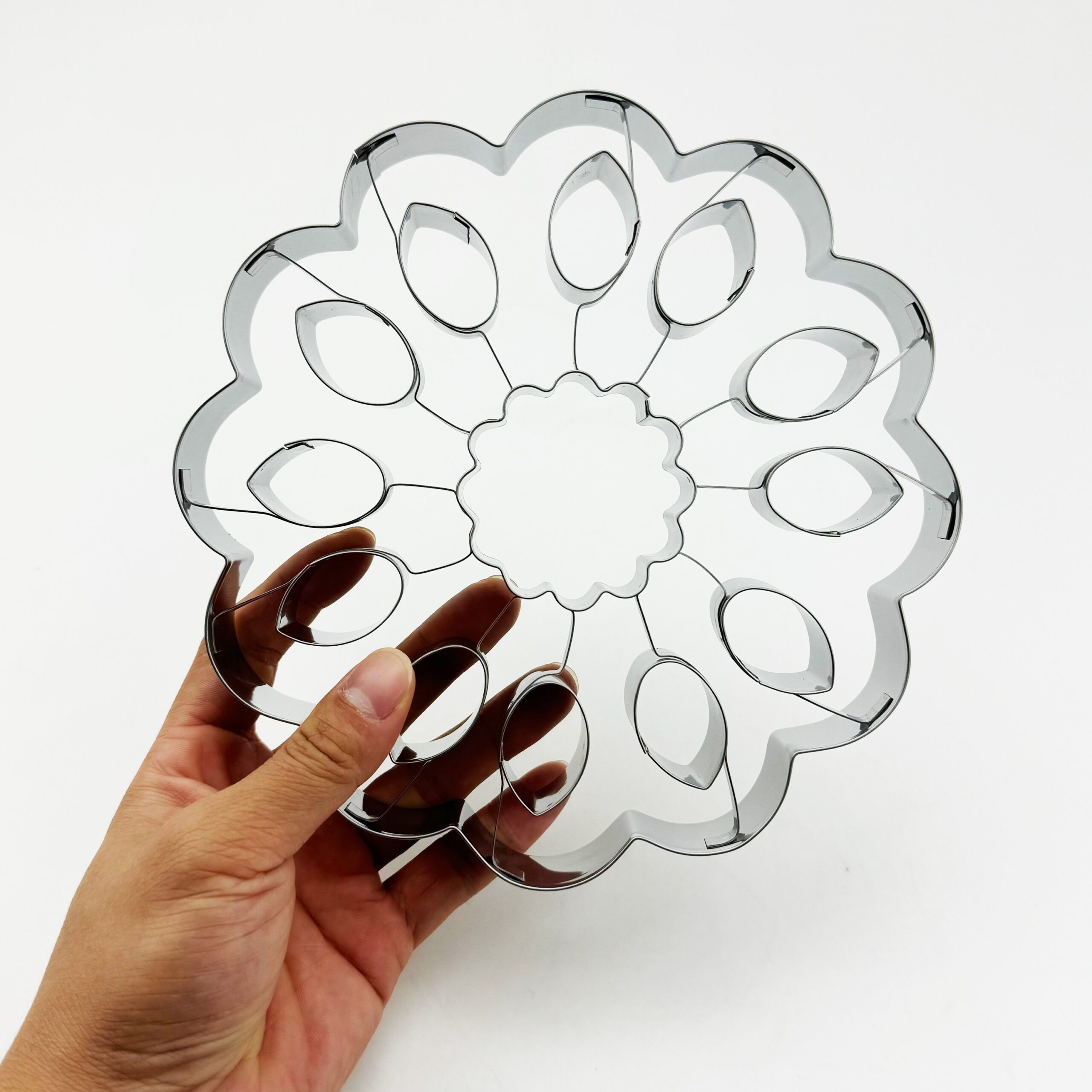 Stainless Steel Giant Floral Pie & Cookie Cutter for Baking & Crafts - Image 5