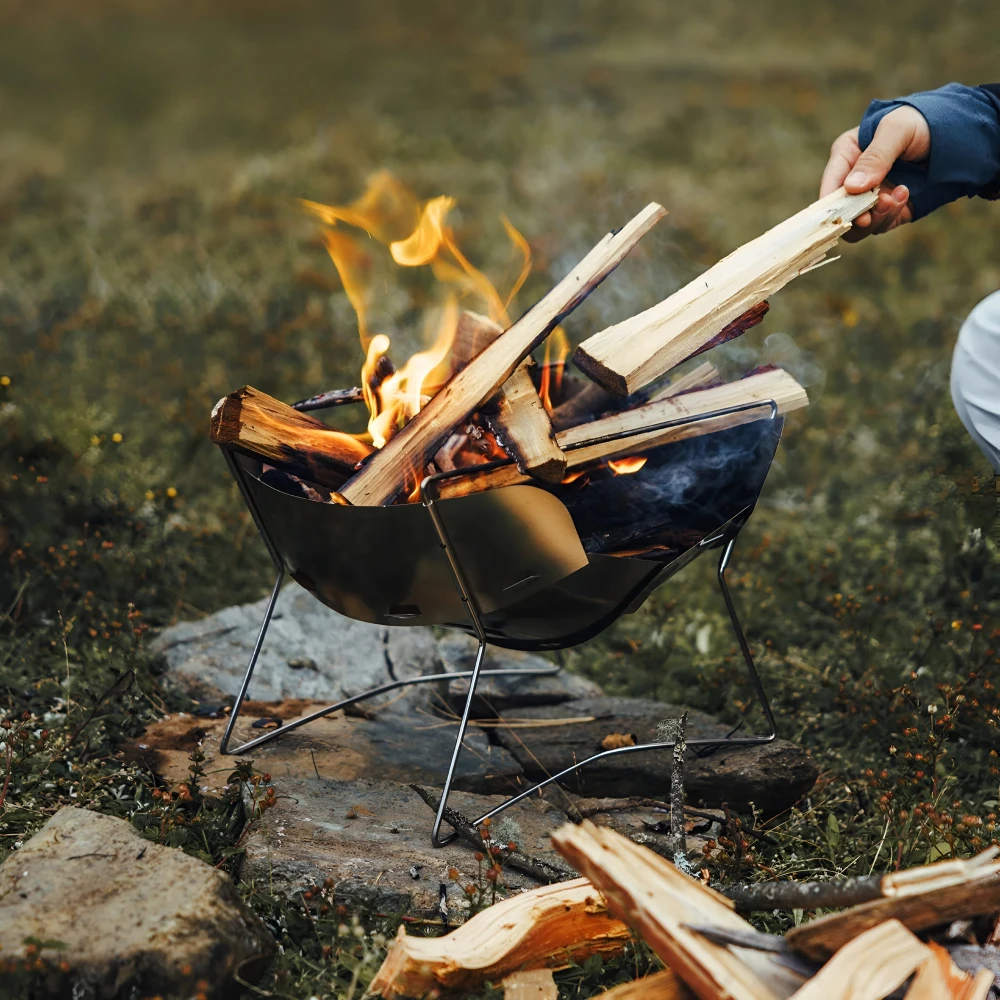 Ultralight Foldable Wood Stove Fire Pit for Camping & Trekking