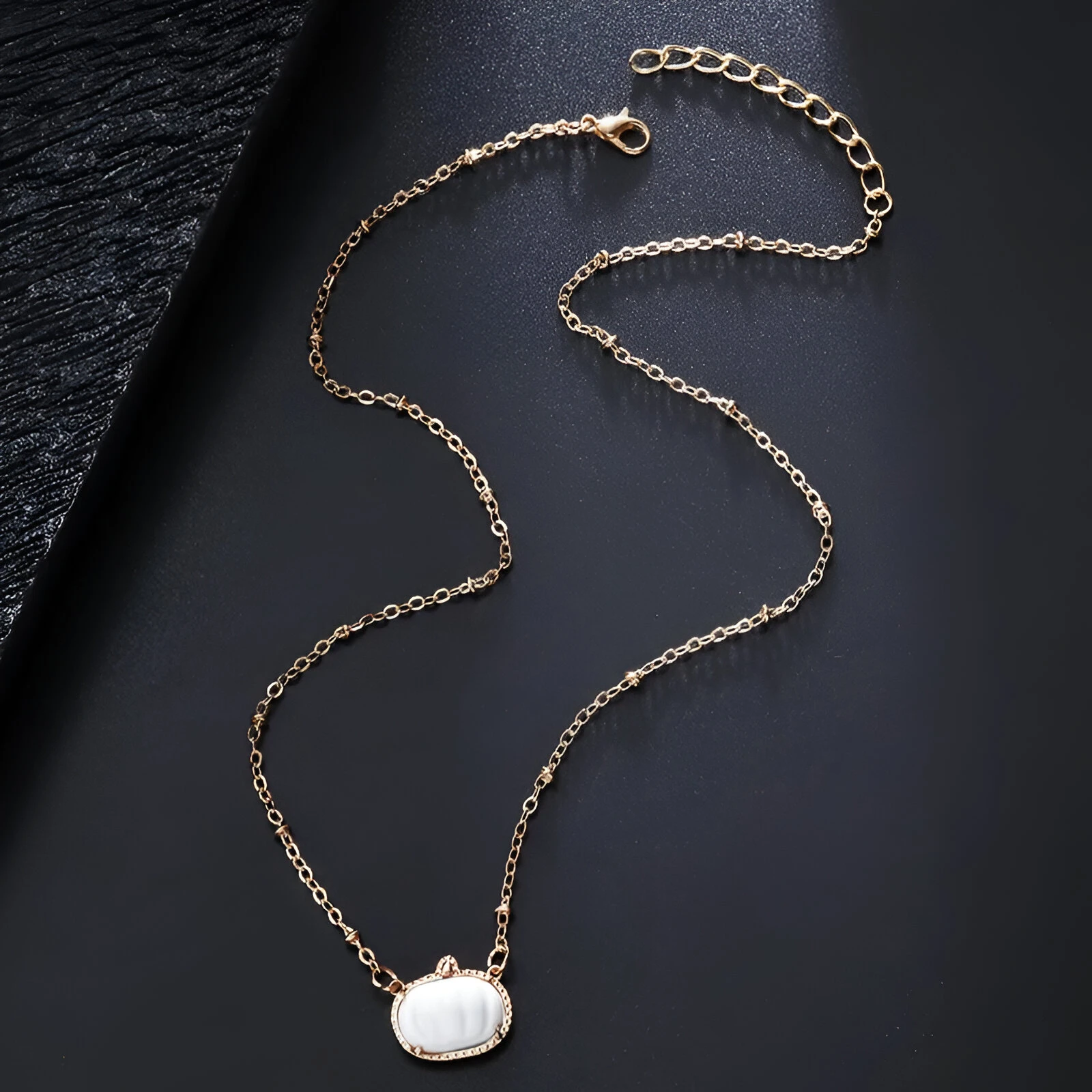 Pumpkin Pendant Necklace for Women – Party Charm Jewelry - Image 6
