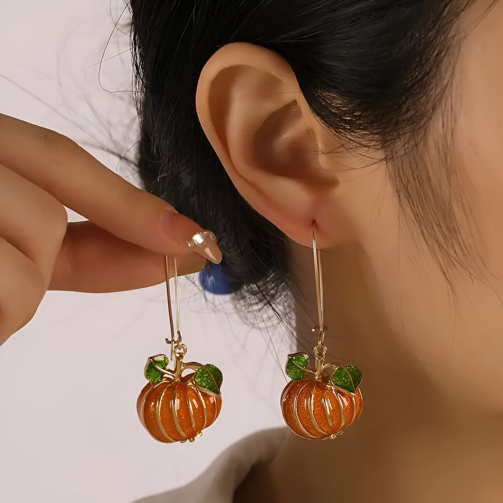 Trendy Pumpkin Drop Earrings for Women – Fall Fashion Statement Jewelry