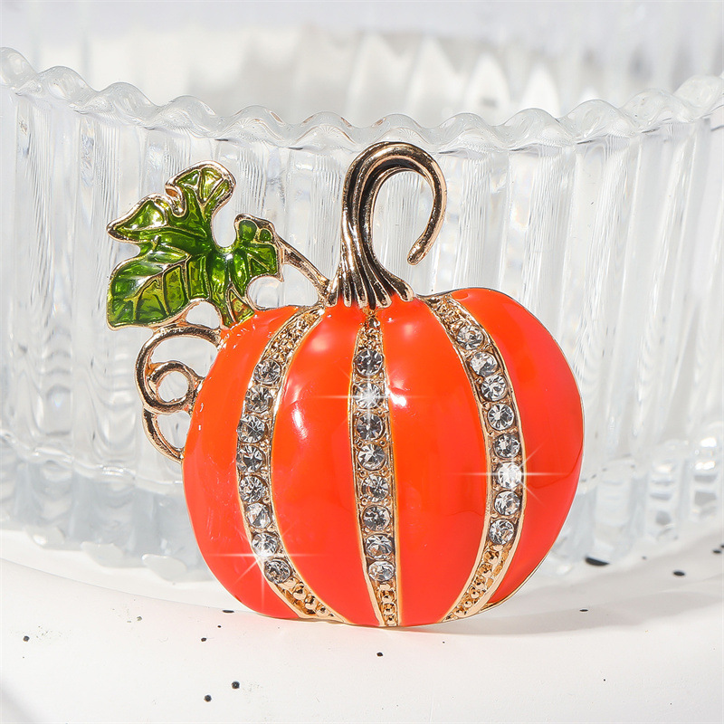 Elegant Enamel Pumpkin Rhinestone Brooch Pin – Festive Fashion Accessory - Image 2