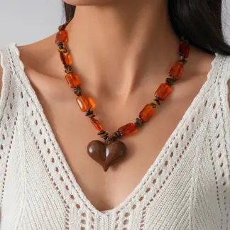 Retro Geometric Bead Heart Pendant Choker Necklace for Women