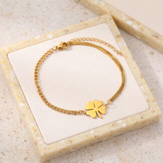 Stainless Steel Lucky Clover Bracelet for Women – Non-Fading Everyday Jewelry