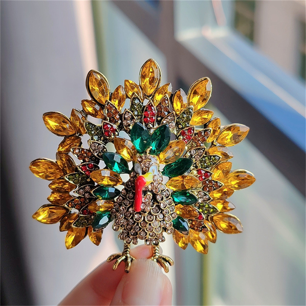 Retro Turkey Brooch with Rhinestones - Creative Thanksgiving Pin