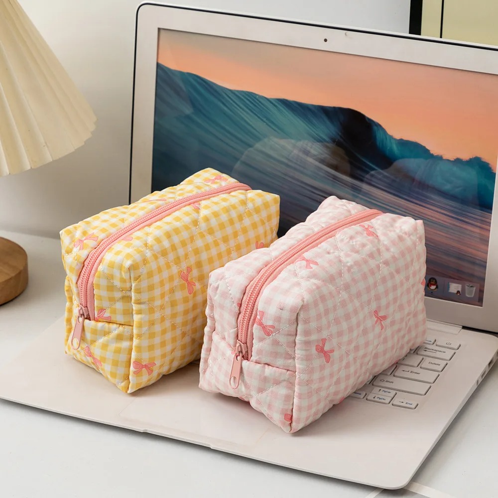 Large Plaid Bow Floral Makeup Bag – Portable Cotton Cosmetic Organizer - Image 4