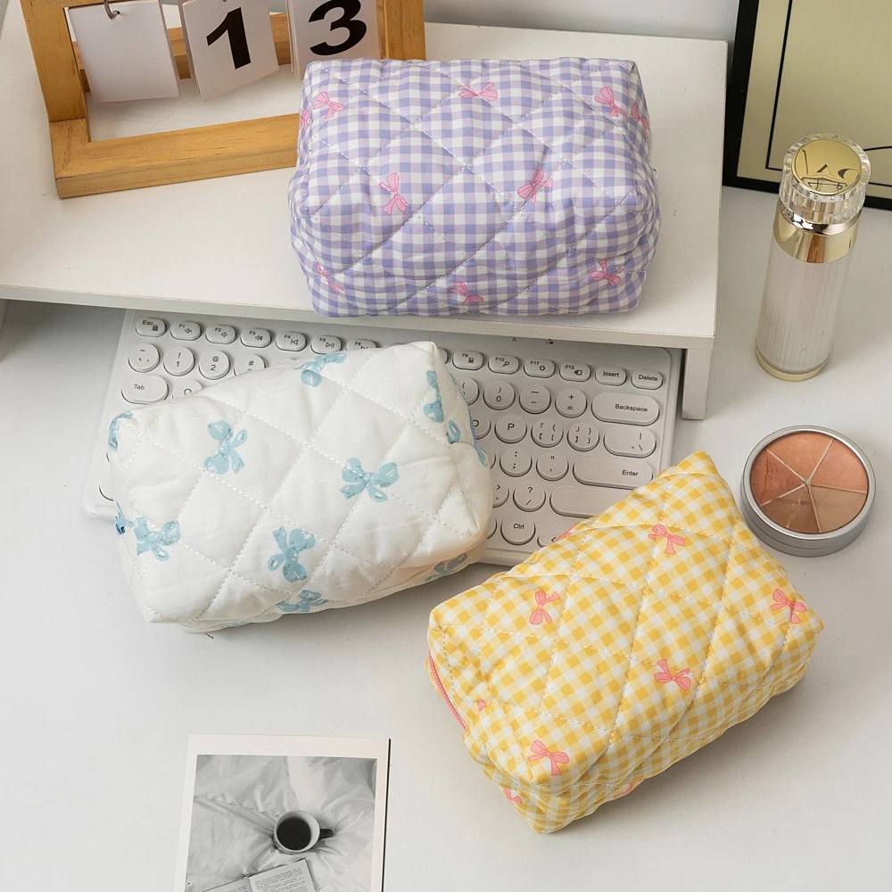 Large Plaid Bow Floral Makeup Bag – Portable Cotton Cosmetic Organizer