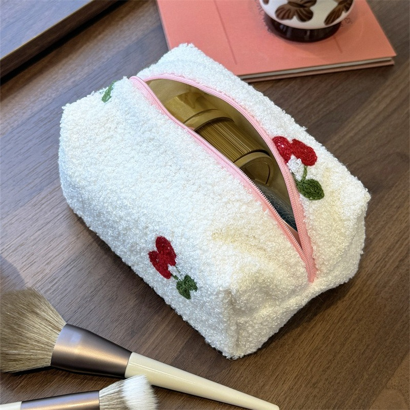 Plush Makeup Bag – Large Capacity Travel Cosmetic Pouch - Image 4