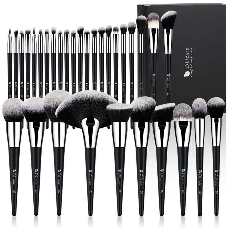 32-Piece Professional Makeup Brush Set - Essential Beauty Tools